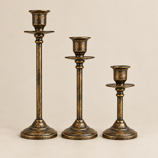 NELQIROY™ Vintage Metal Candleholder Set primary image